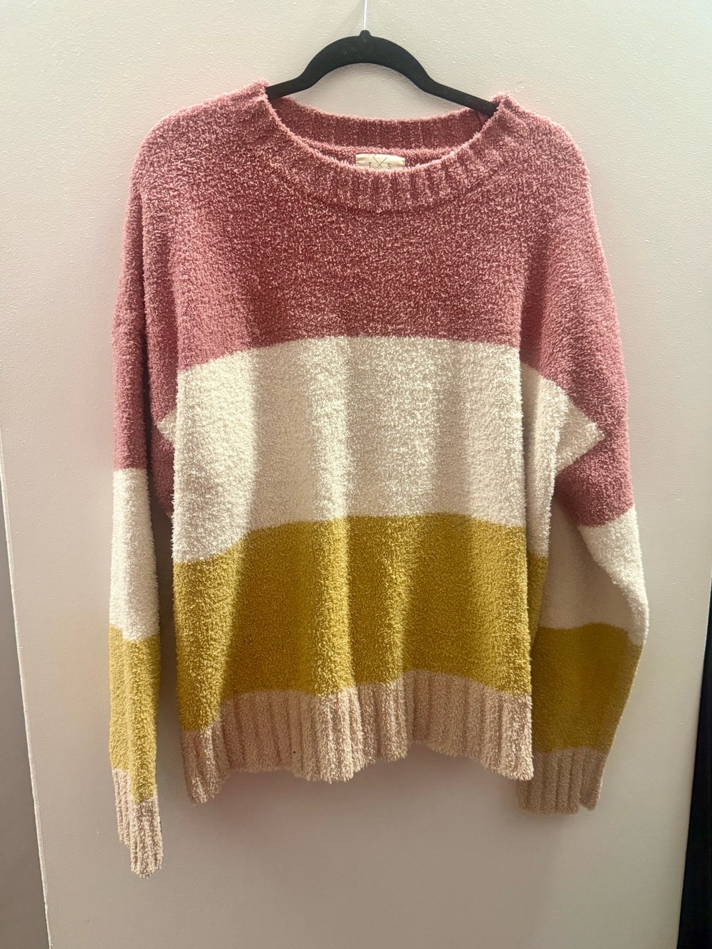 Size 2X color block sweater…